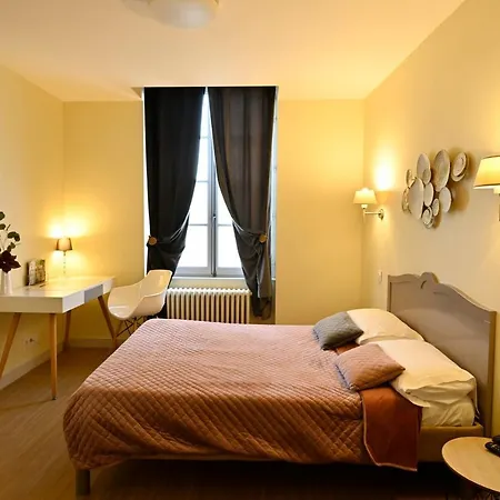 Relais Du Loir Hotel