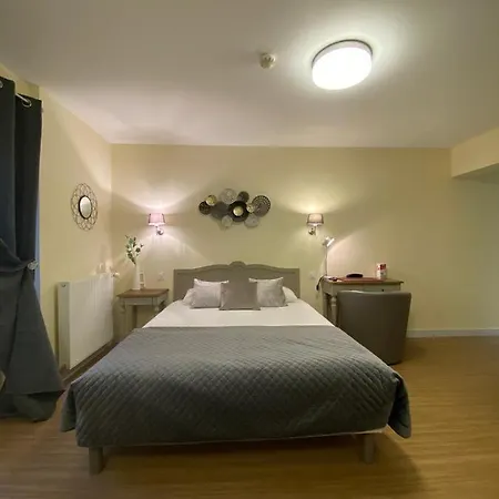 Relais Du Loir Hotel