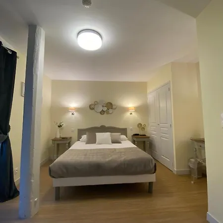 Hotel Relais Du Loir 3*