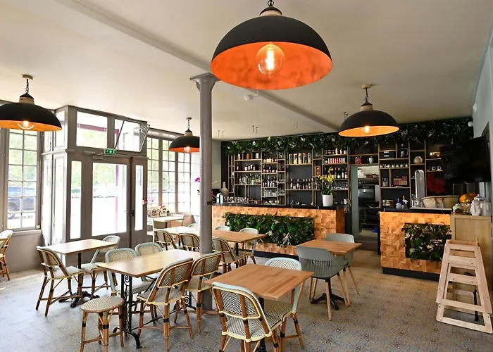 Relais Du Loir Hotel